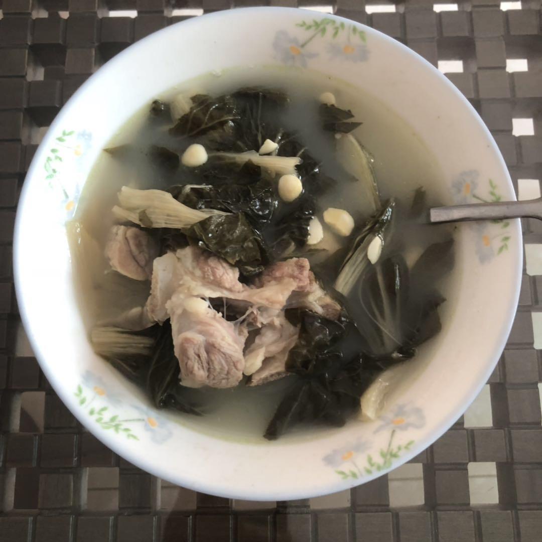 菜干煲猪肺（汤）