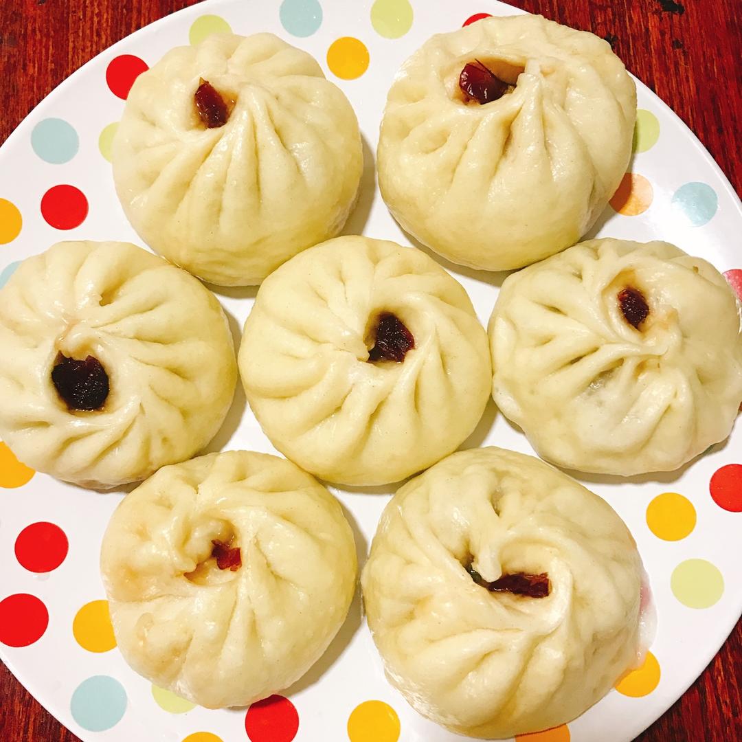 鲜肉包子
