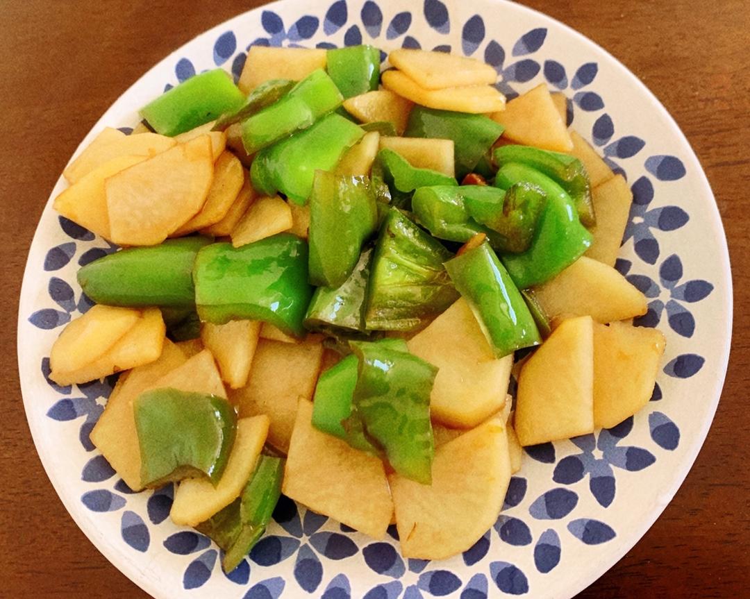 青椒炒土豆的做法