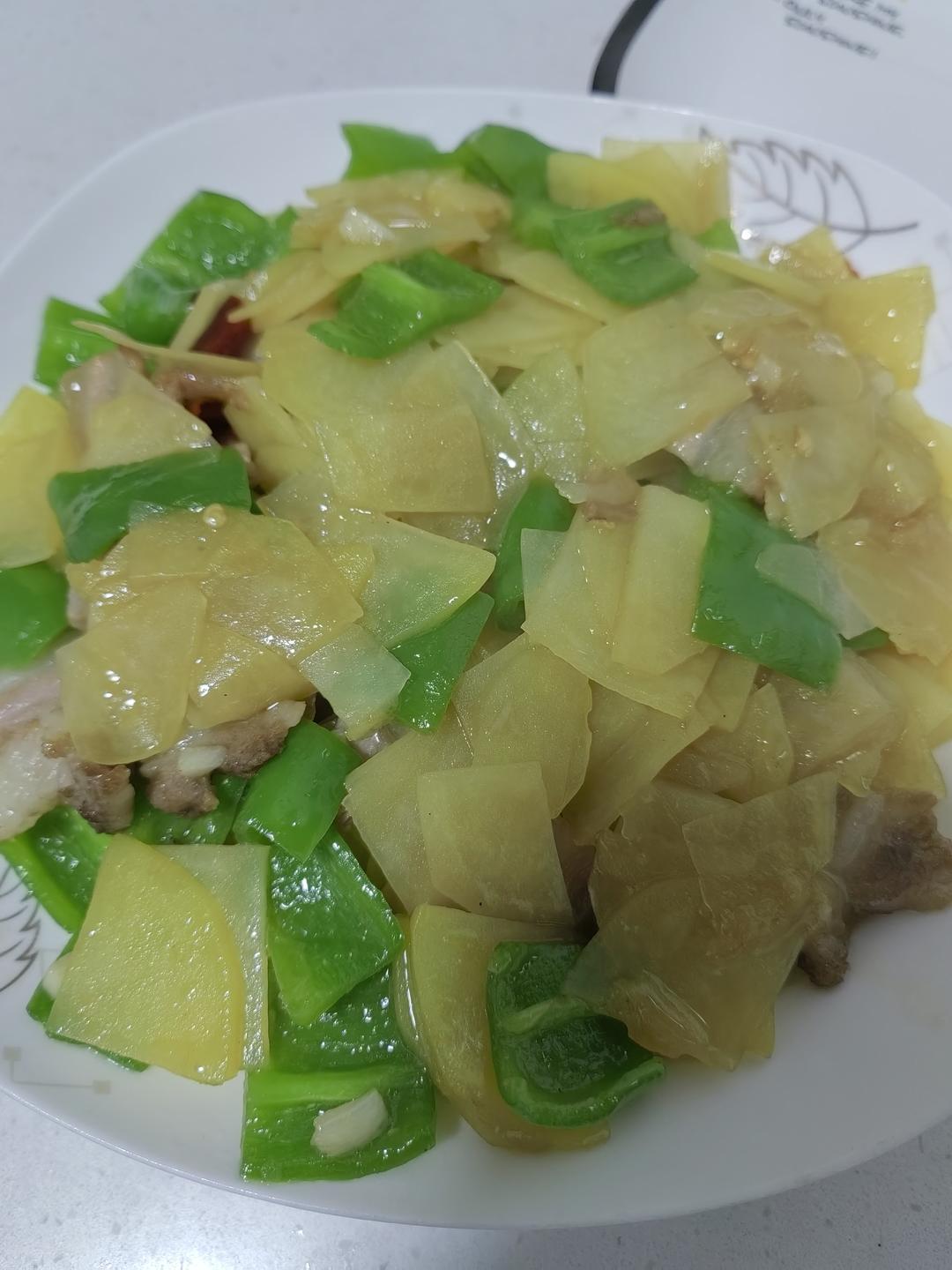 比肉都好吃的青椒炒土豆片😋简单又美味❗️