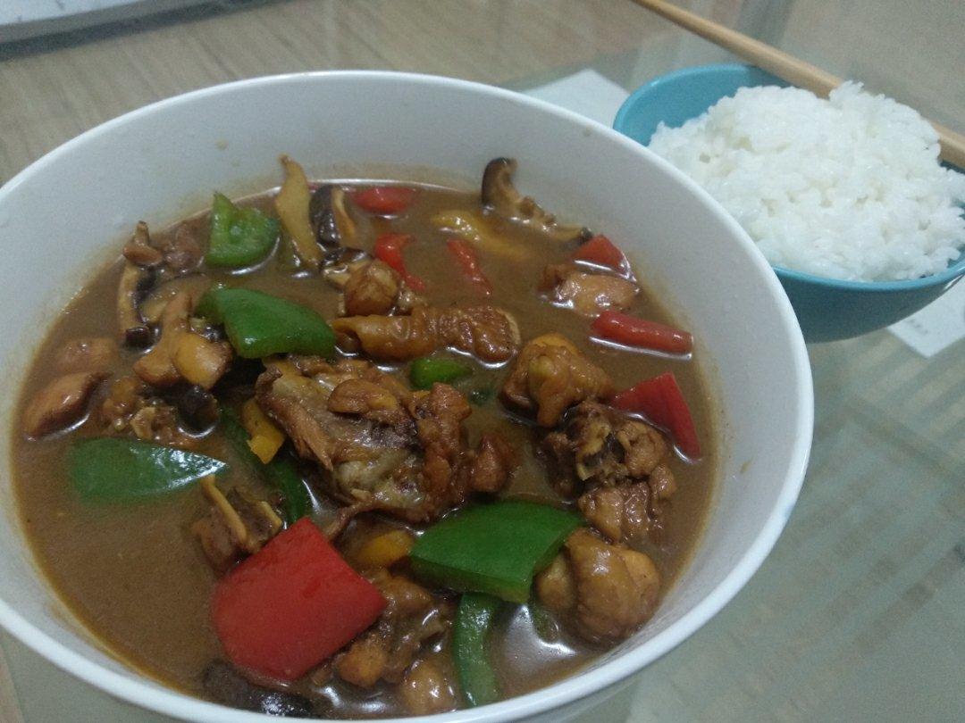 好吃到原地爆炸的黄焖鸡