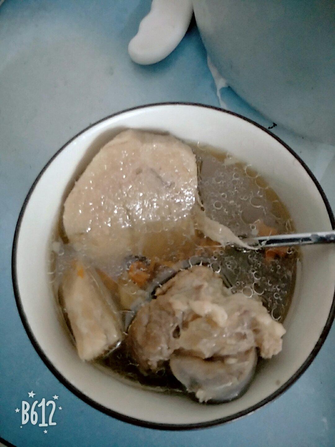 粉葛骨头汤
