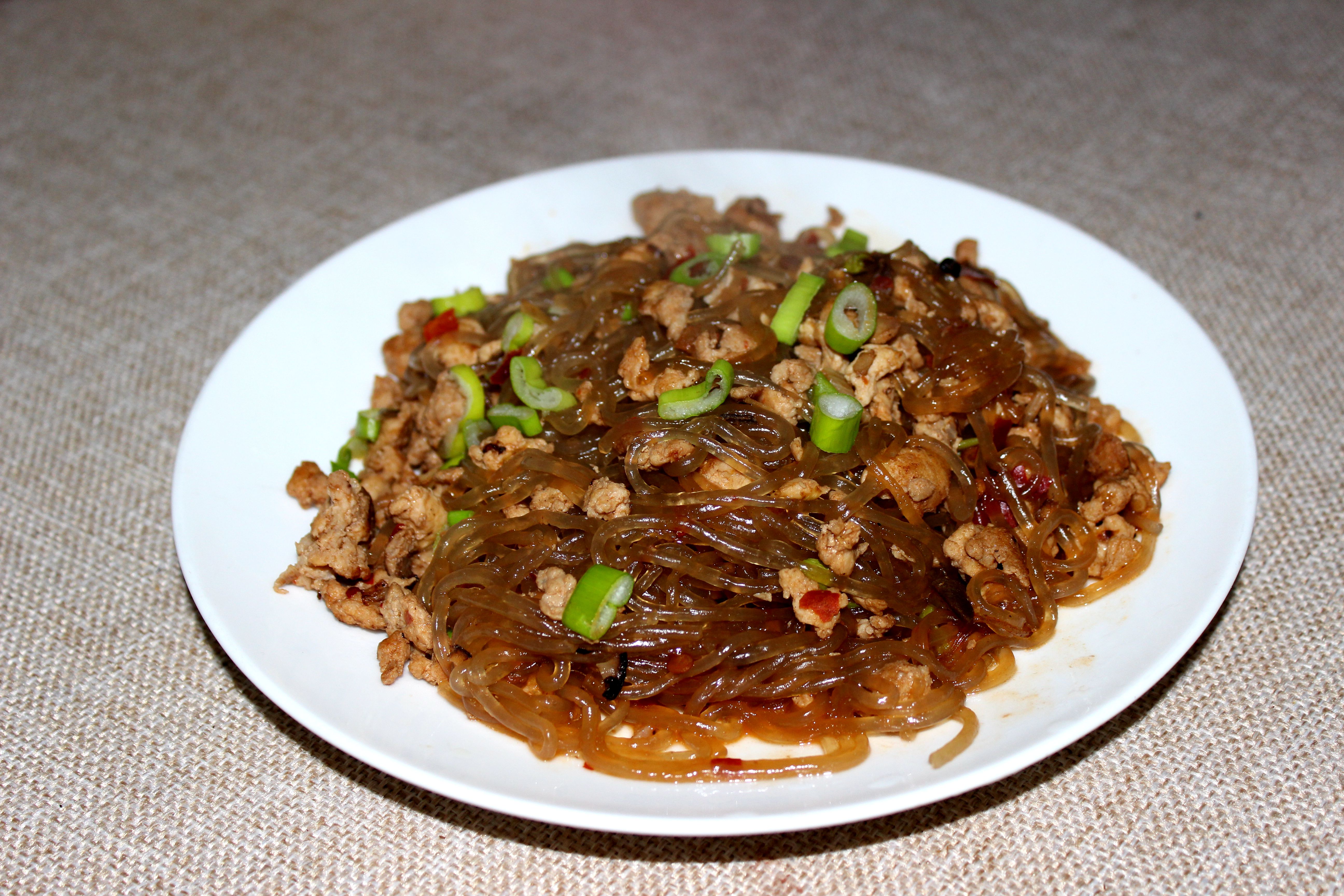 蚂蚁上树