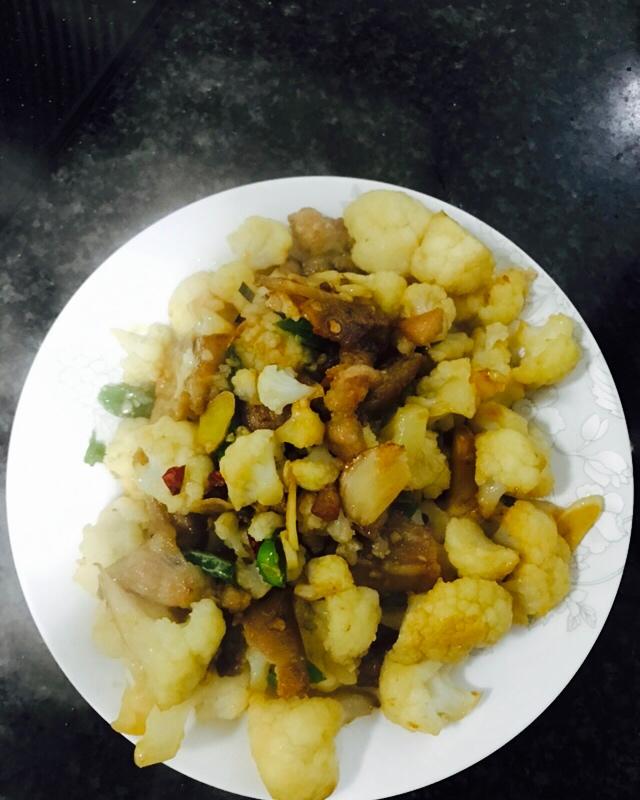 老丁的私房菜-干锅花菜