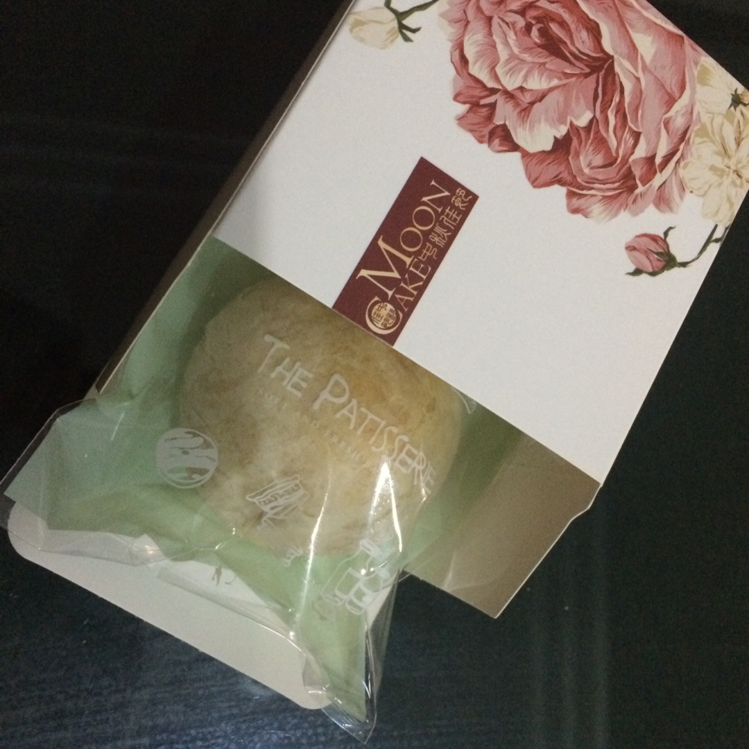 素油开酥的三种口味蛋黄酥