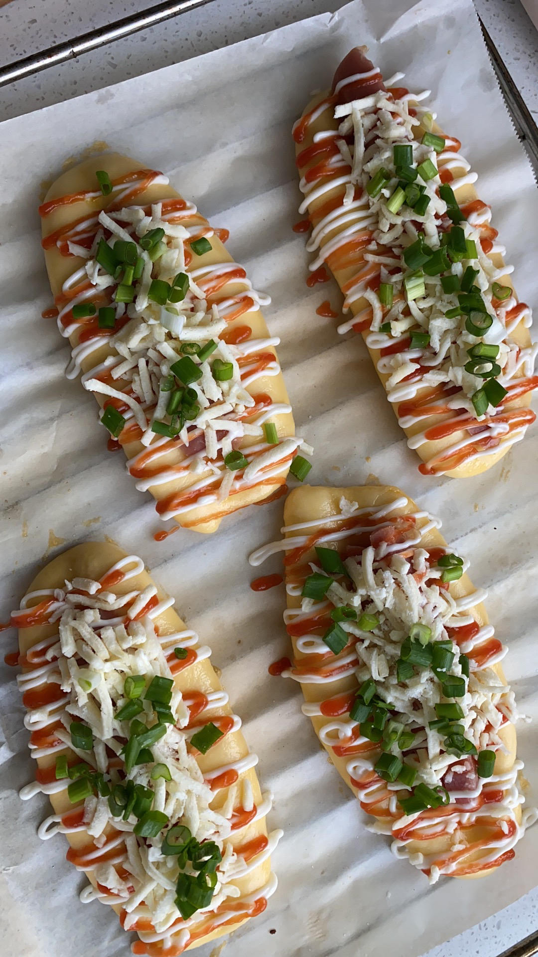 一个面团撑起一家店的台式面包—香肠面包