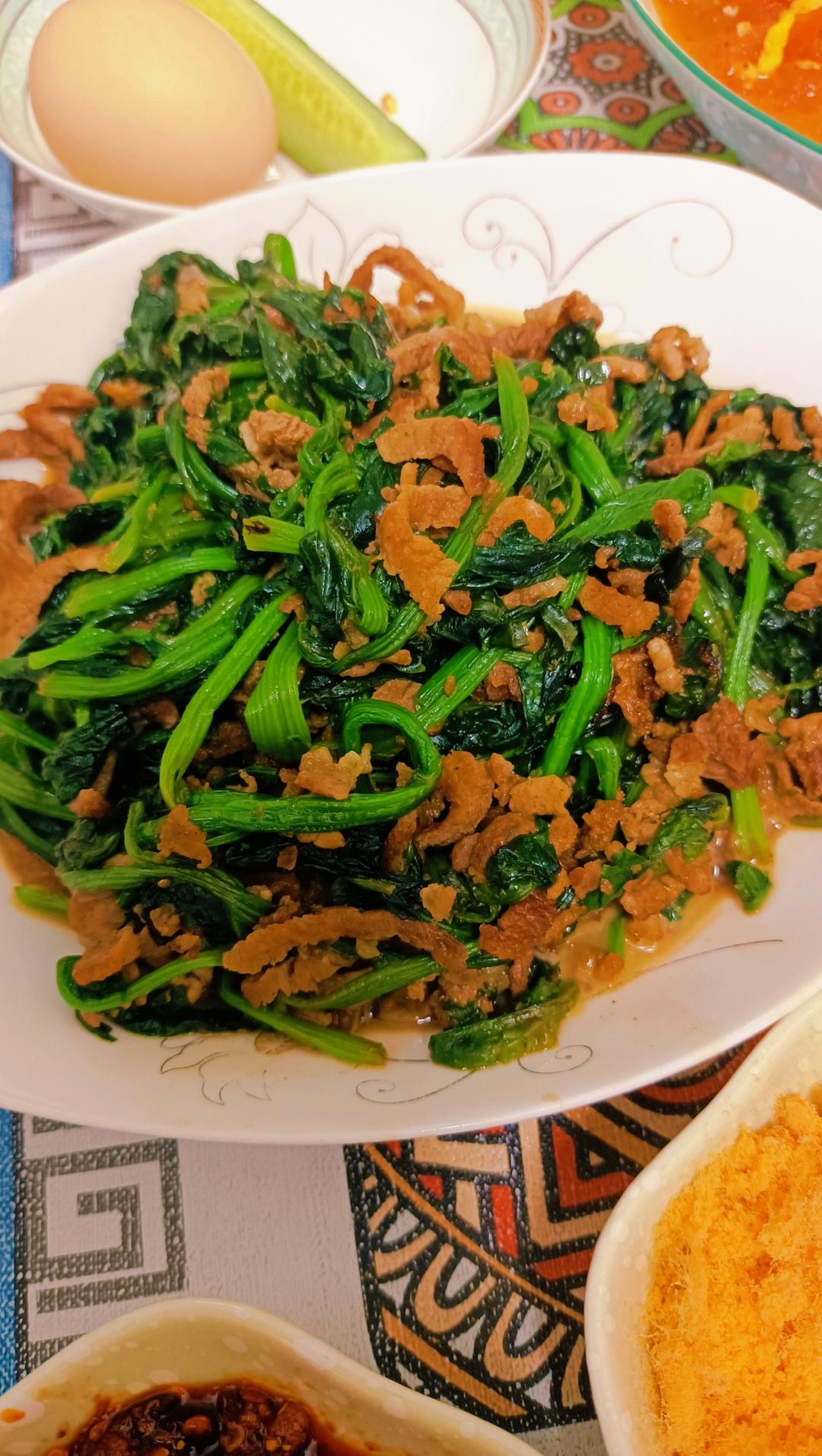 清炒菠菜