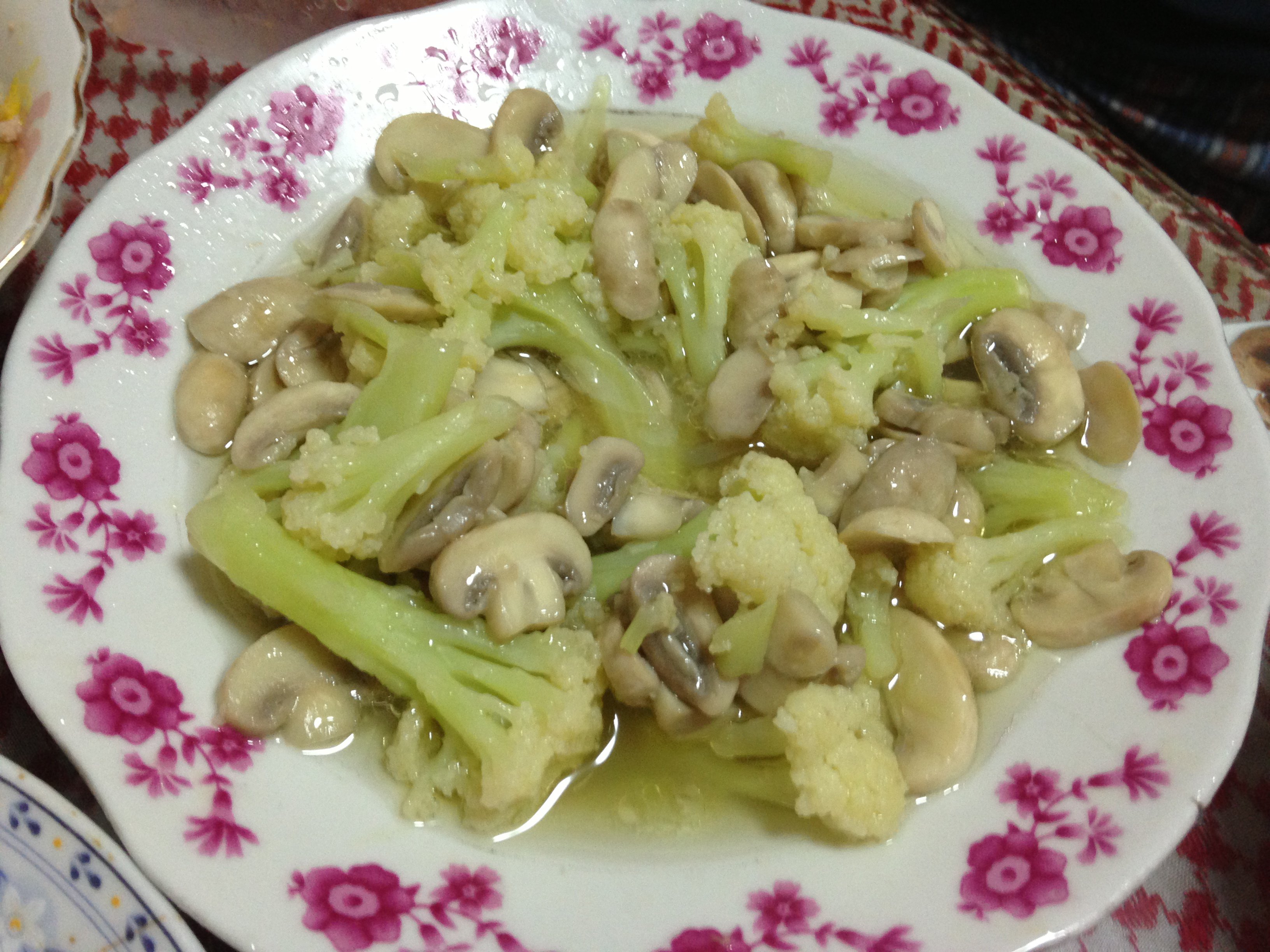 蘑菇烩菜花