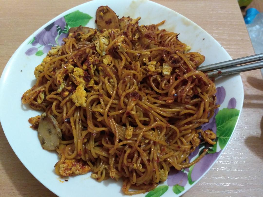 三丝炒面：炒面如何不粘锅