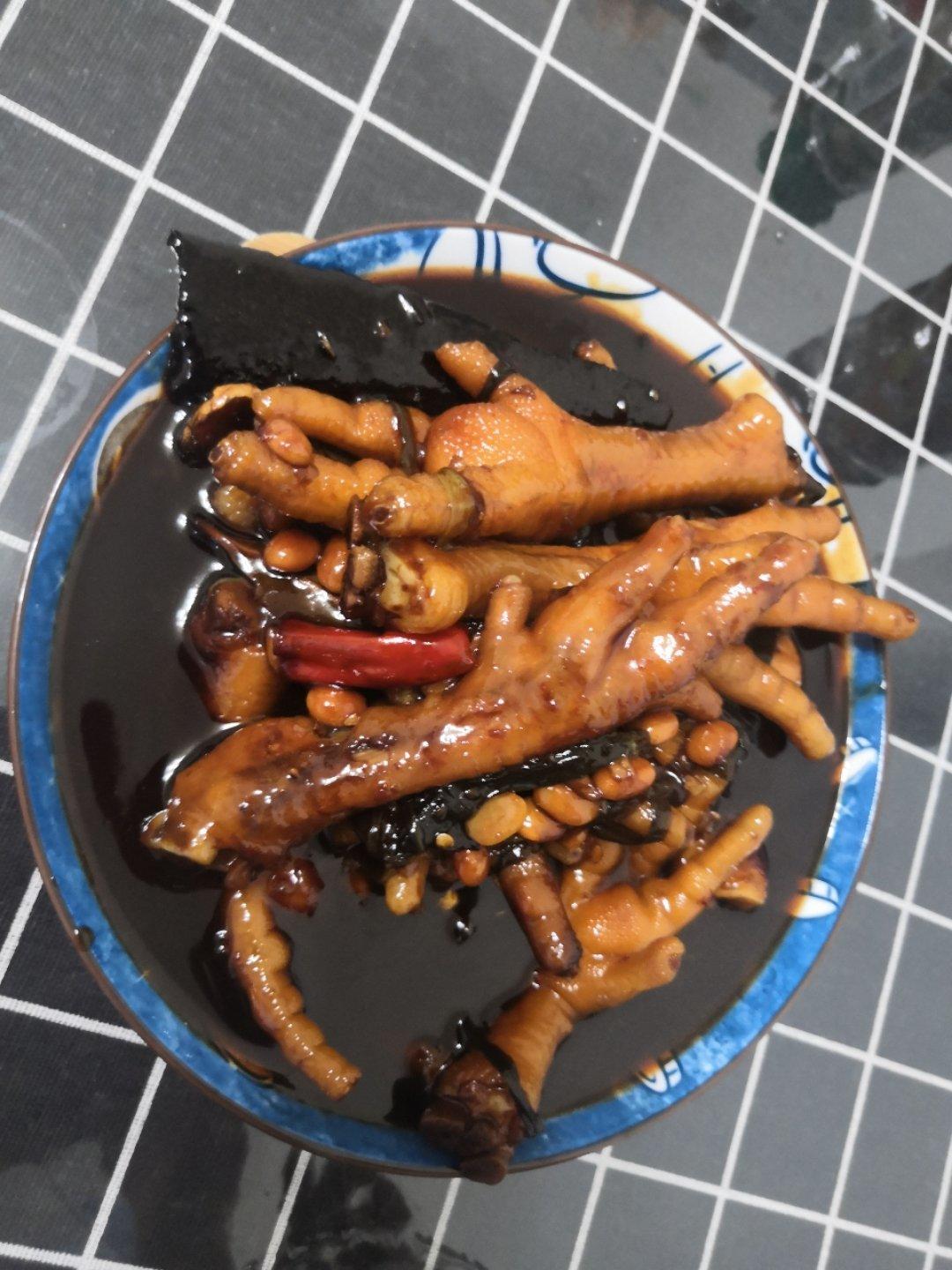 秘制红烧鸡爪