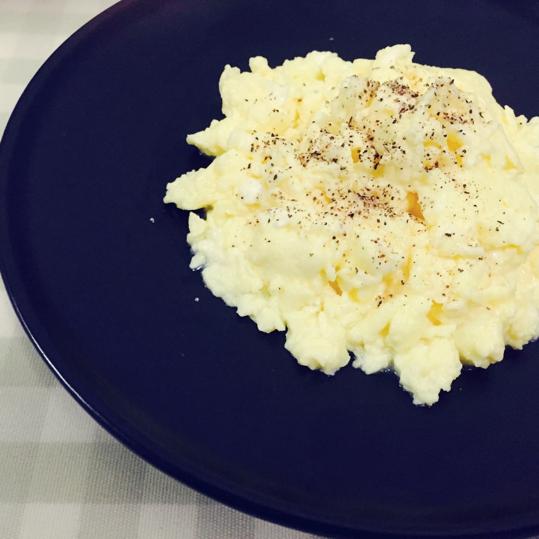 美式炒蛋 scrambled eggs