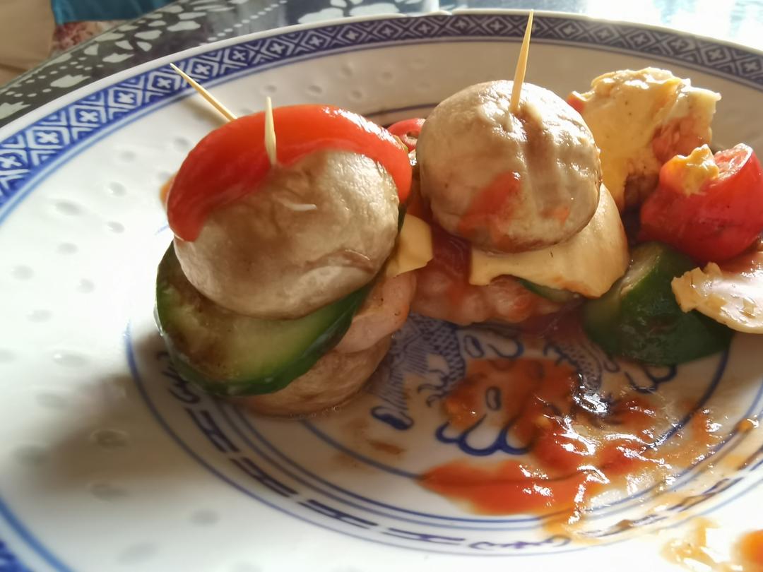 天❗️巨好吃❗️一口爆汁❗️可可爱爱口蘑小汉堡