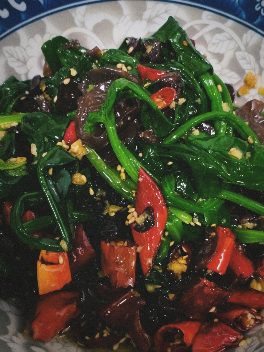 清爽开胃凉菜｜凉拌菠菜木耳