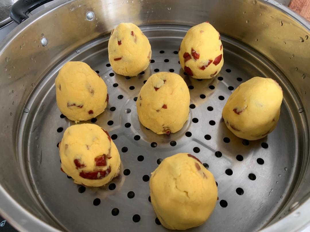 红枣玉米面窝窝头