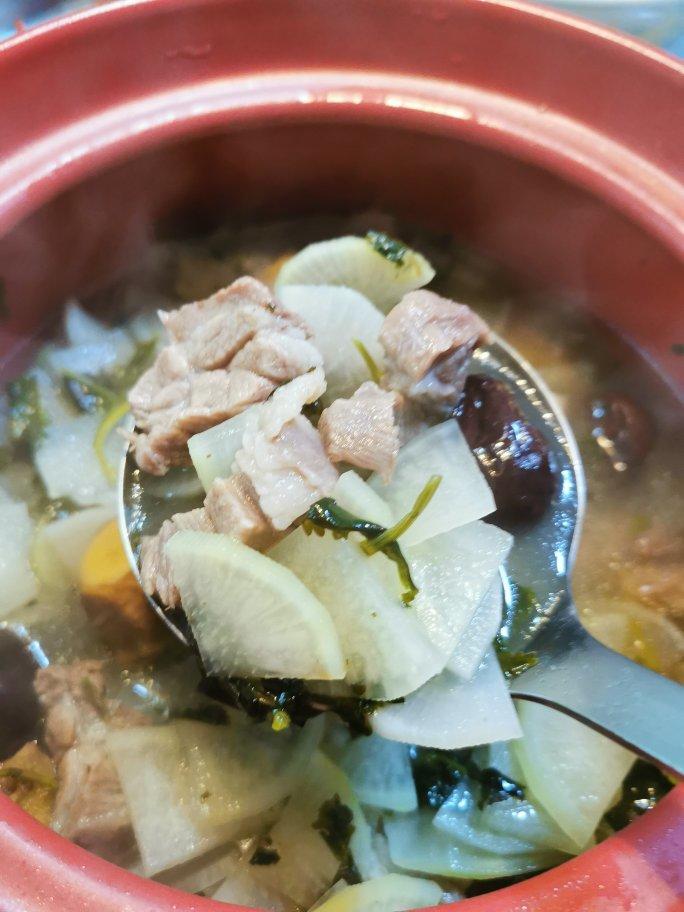 当归生姜羊肉汤