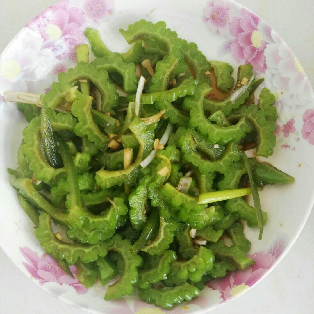 凉拌苦瓜