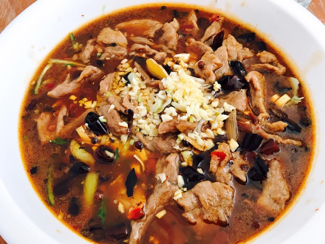 包饺子 - 韭菜鸡蛋馅儿饺子