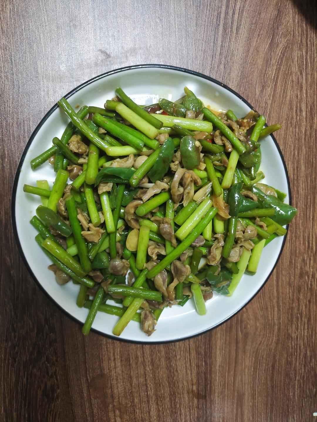 超级爽口下饭-蒜苔炒鸡胗