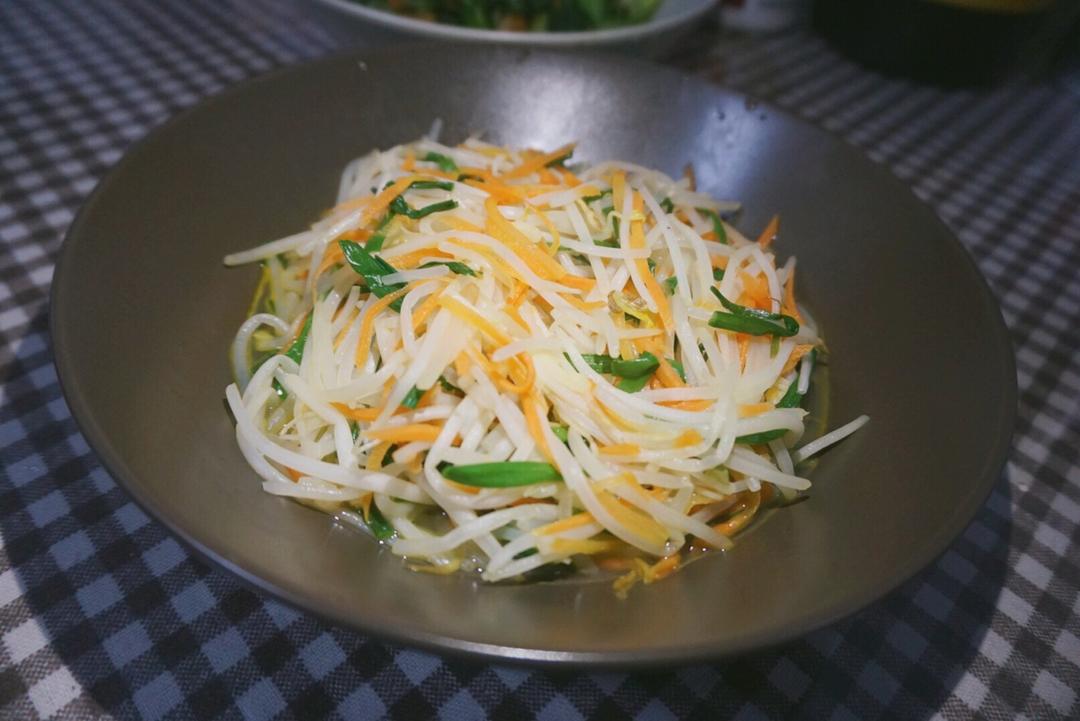 清炒豆芽