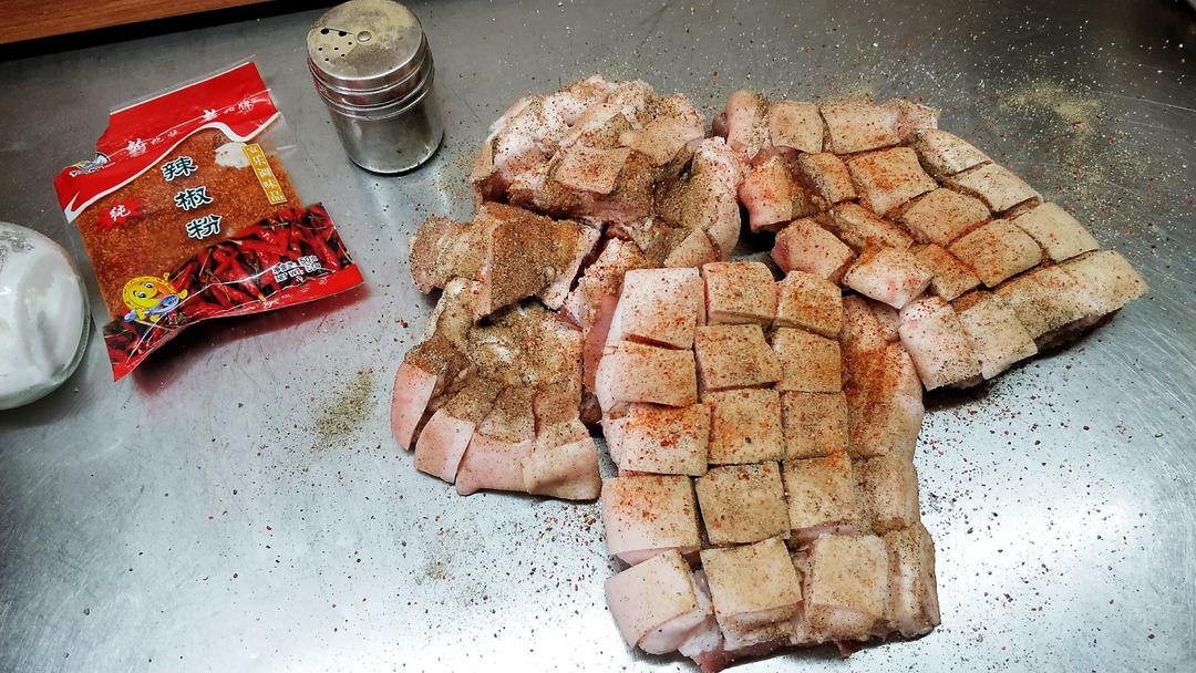 挪威邻居亲授-脆皮烤肉 烤猪五花肉（Ribbe)