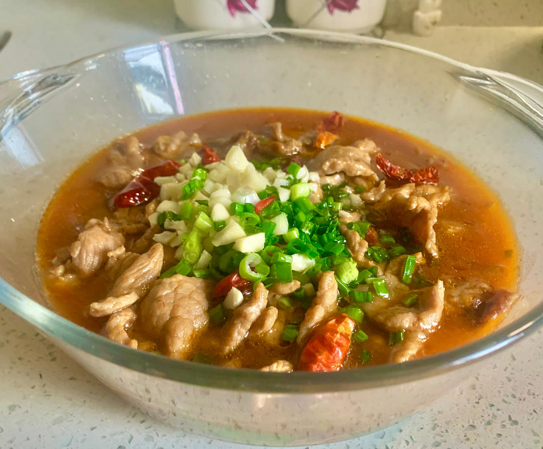 跟四川朋友学的水煮肉片 这也太香了！！