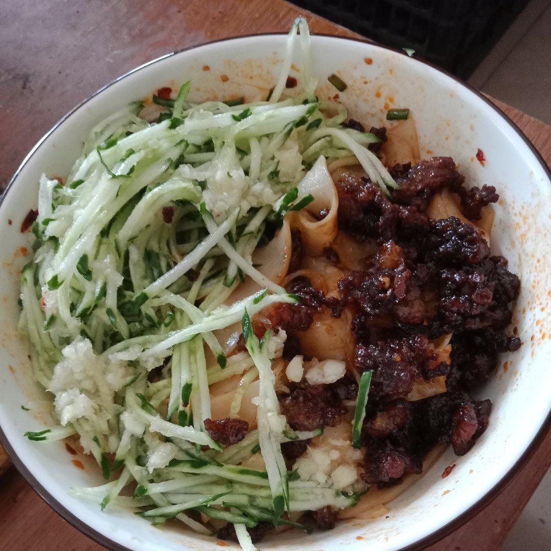 永远吃不腻的古早味臊子面