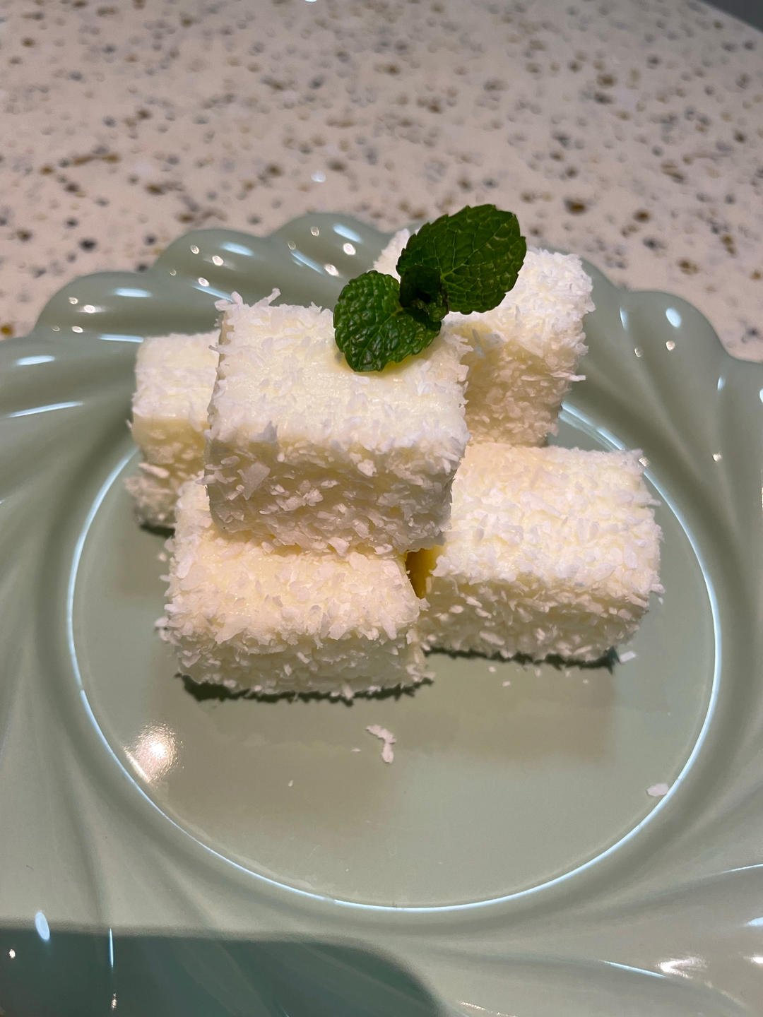 椰蓉牛奶小方