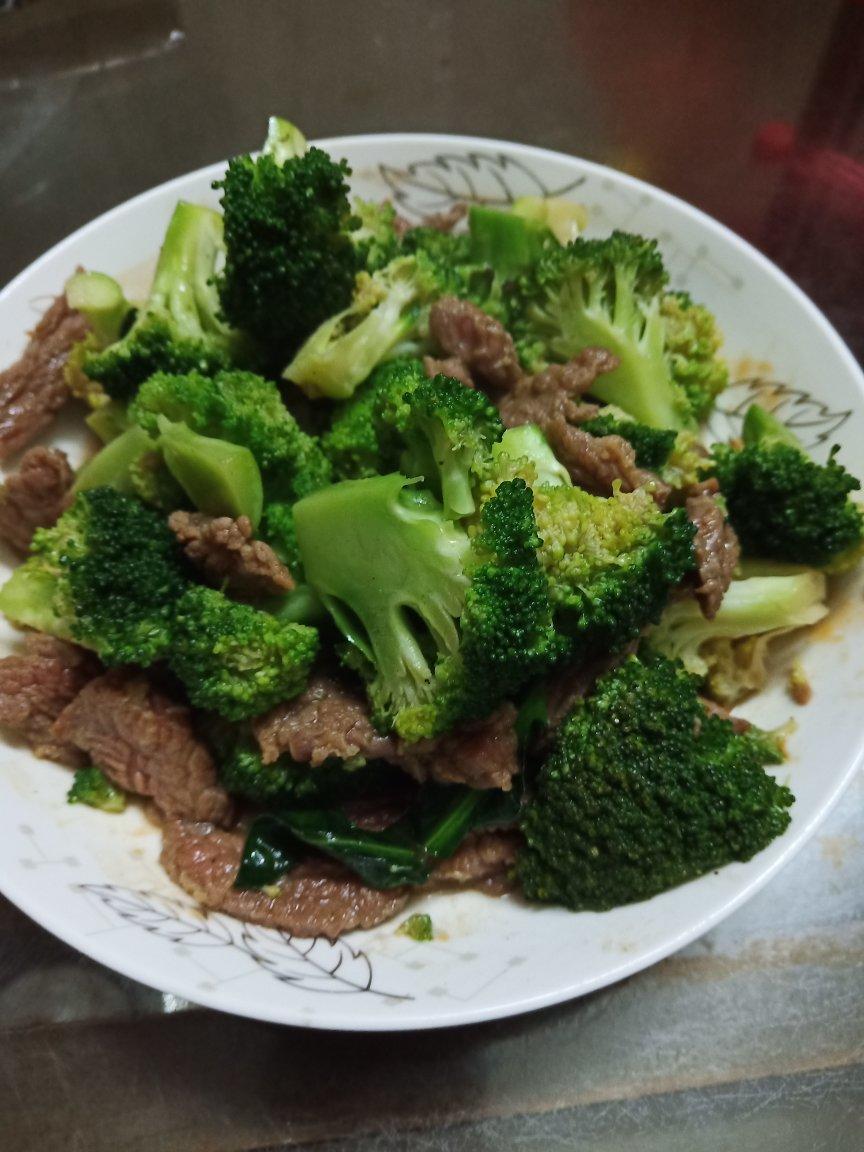 美式中餐 - 牛肉炒西兰花