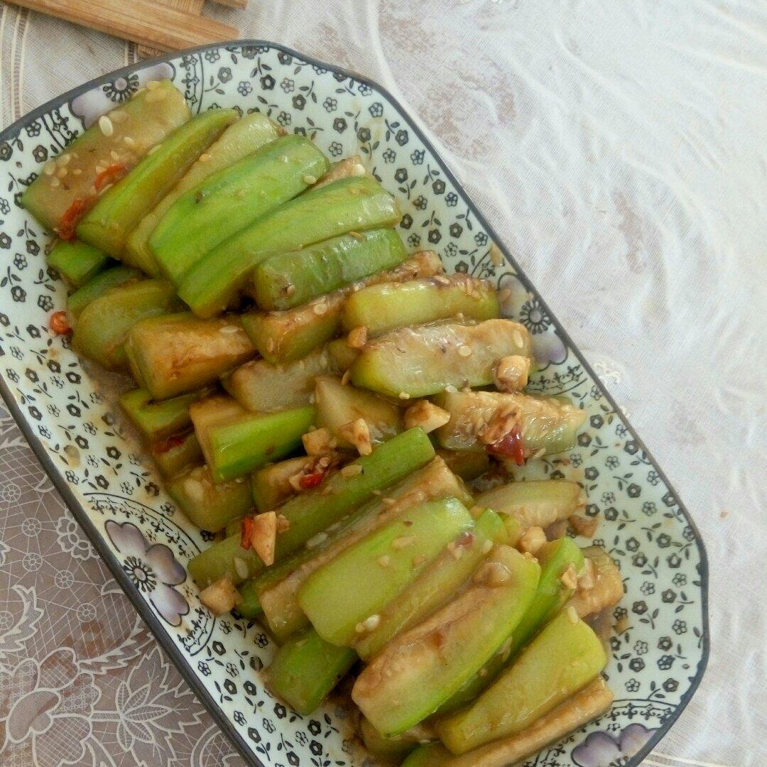 家常蚝油丝瓜 Loofa with Oyster Sauce