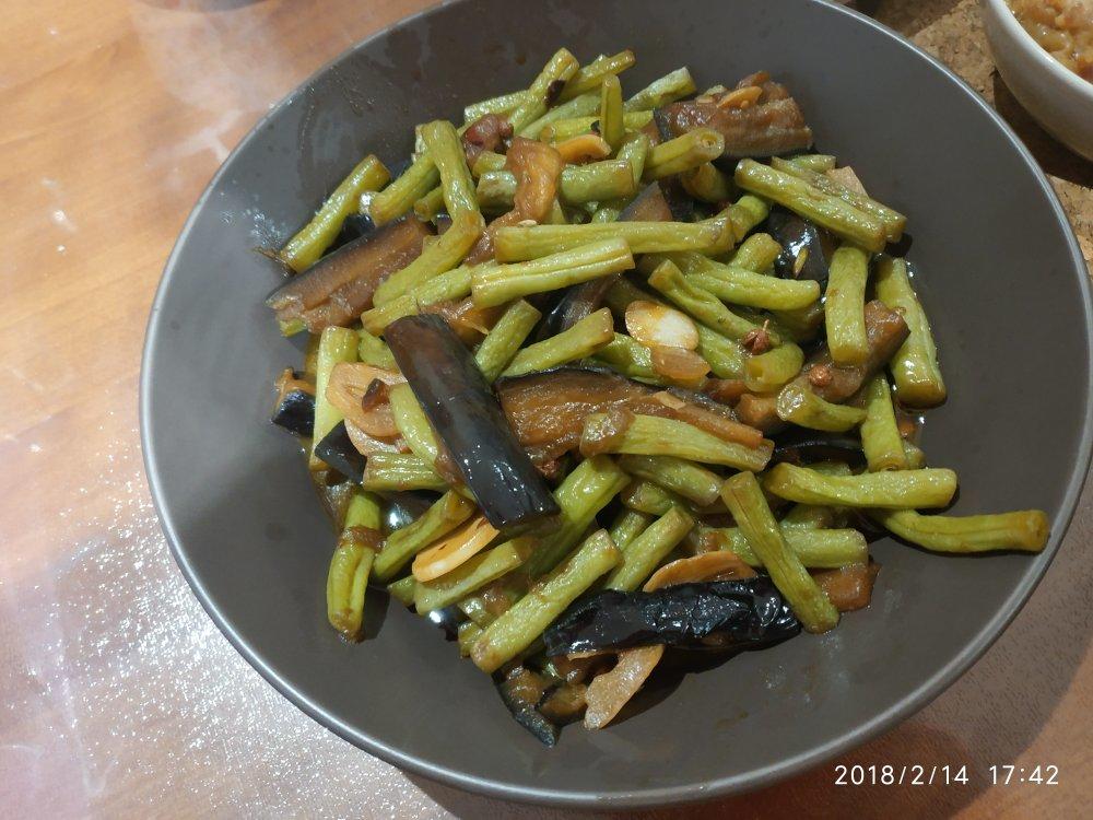 简易版豆角烧茄子🍆