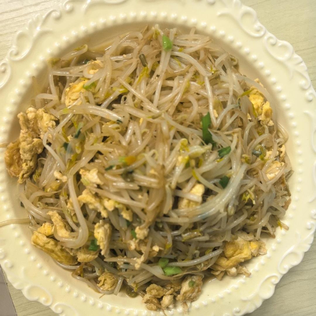 豆芽菜炒鸡蛋