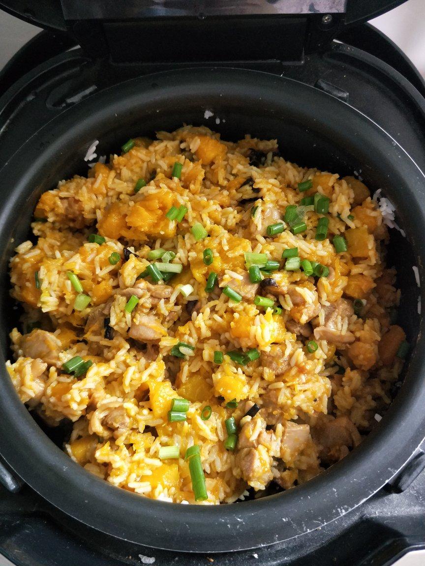 美味到不行的南瓜饭