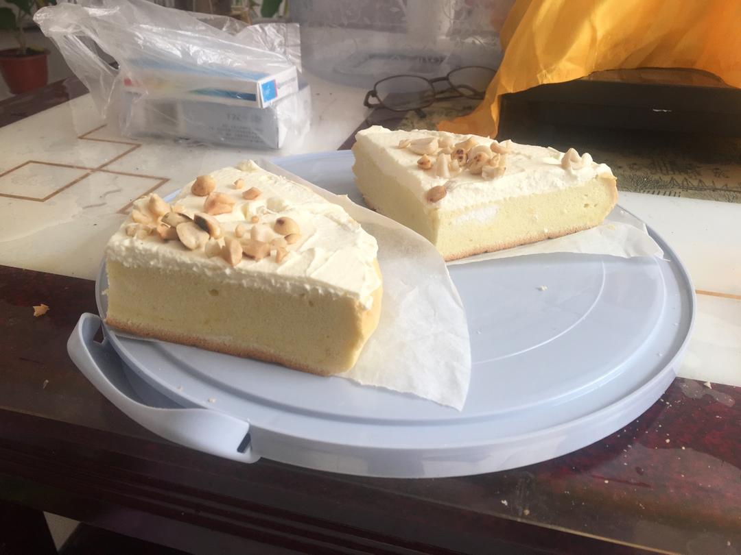 电饭锅做蛋糕(烫面法棉花蛋糕，比戚风还好吃)