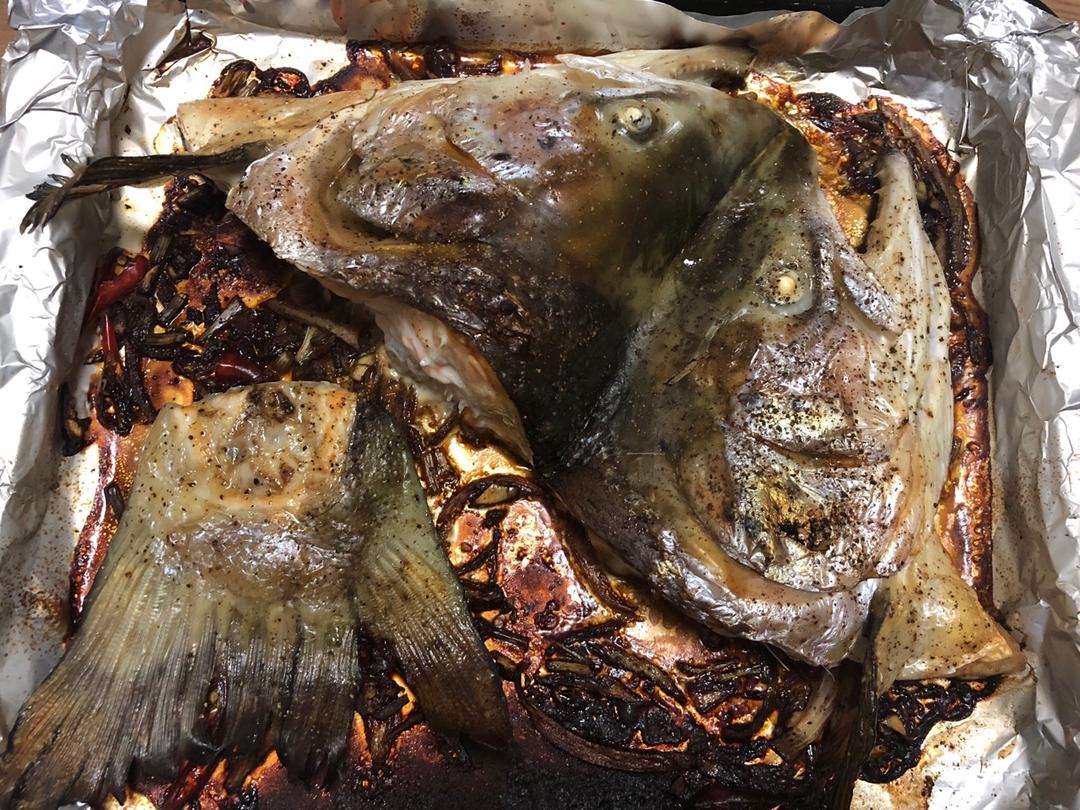 美味烤三文鱼头