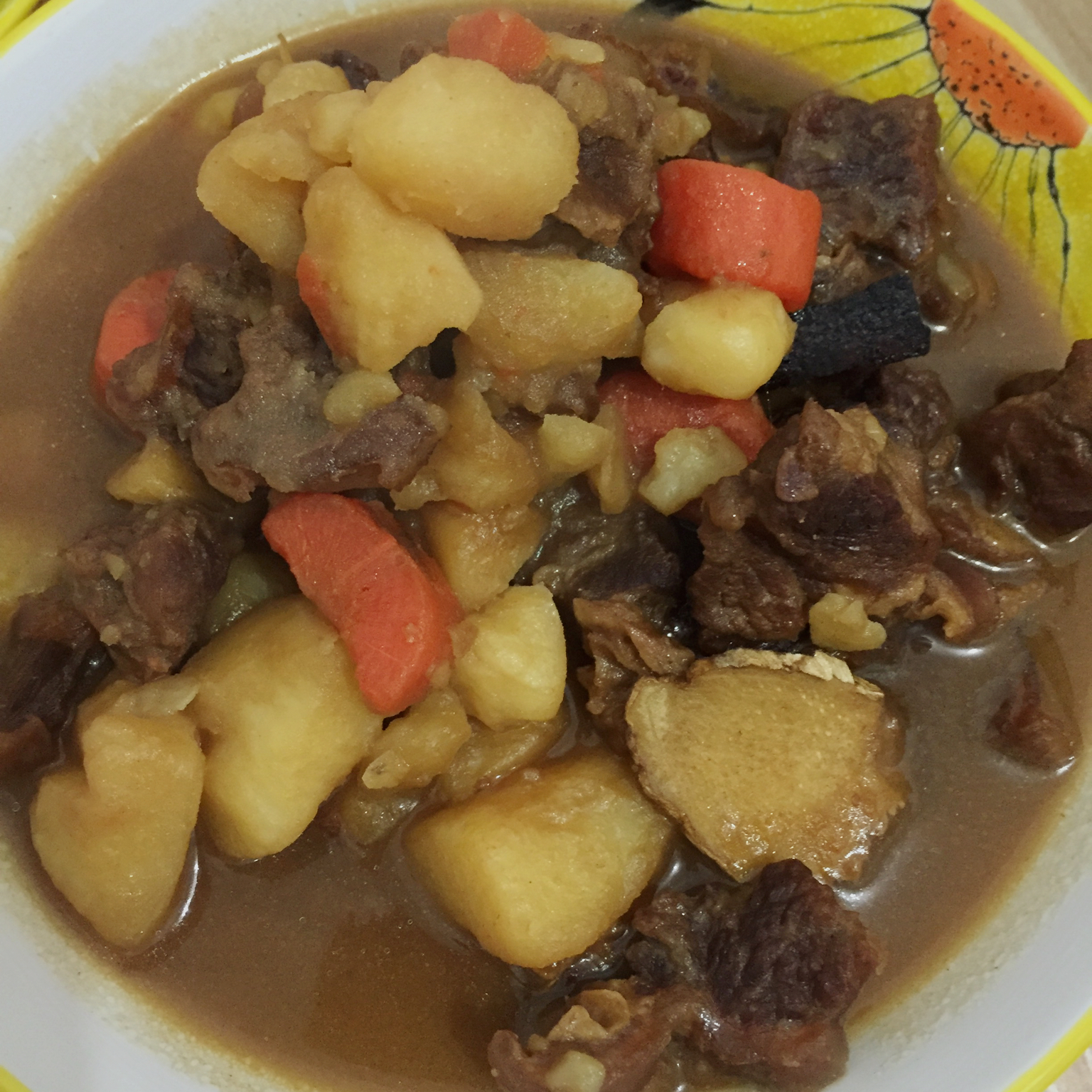 红烧土豆牛腩