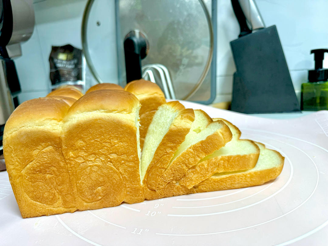 我认为最好吃的吐司🍞重磅奶油奶酪吐司（内含奶油奶酪馅料制作方法）