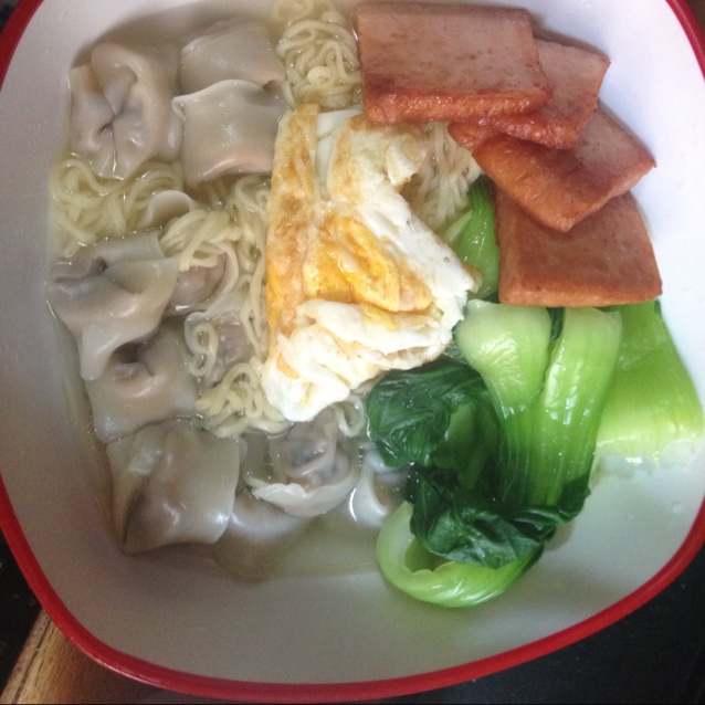 港式餐蛋面