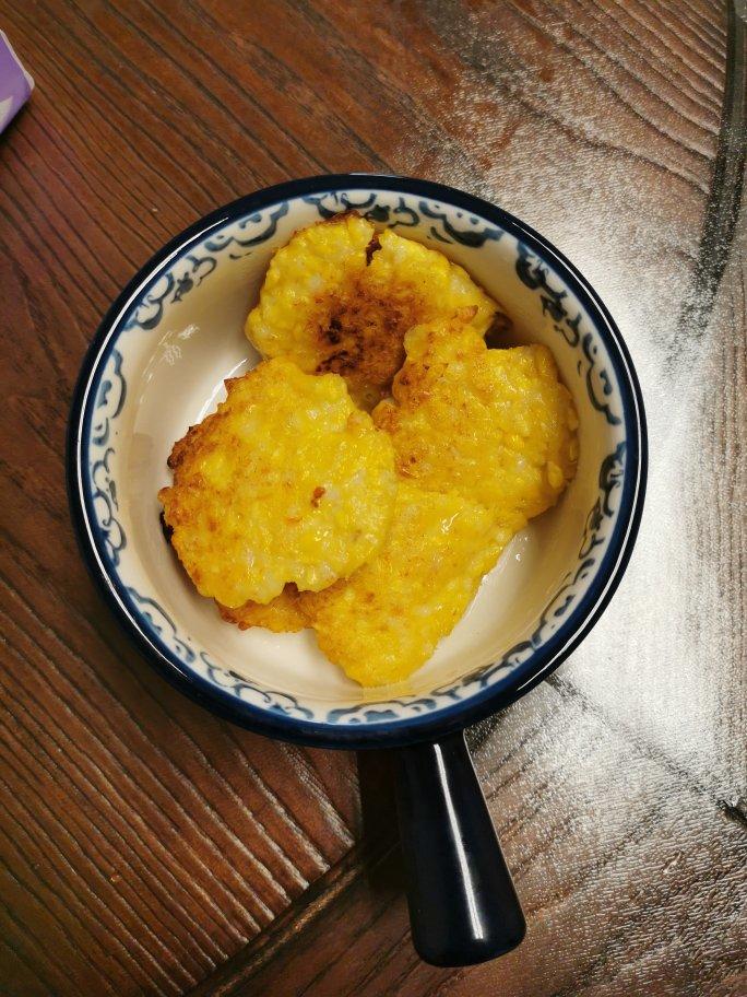 有颜值还健康的玉米虾饼，做法简单又好吃，一学就会