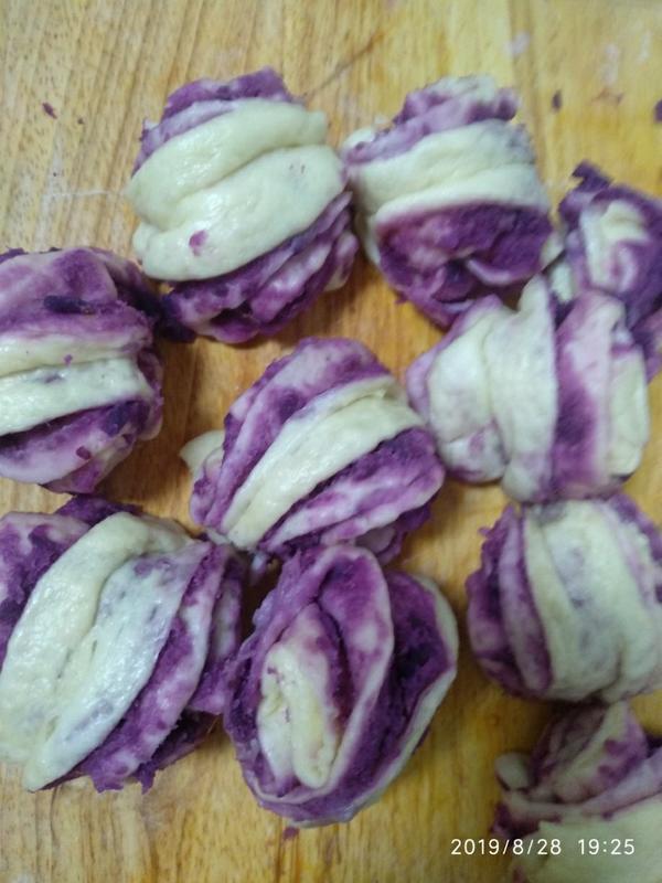紫薯花卷（主食）