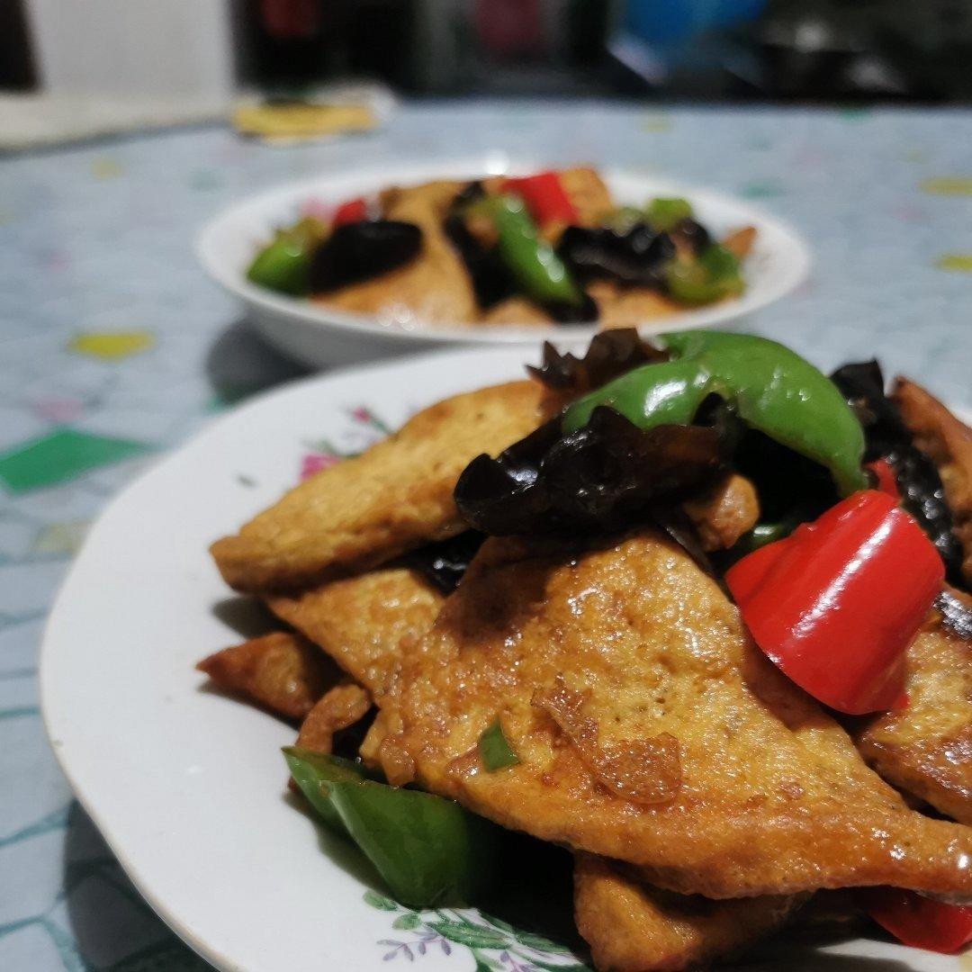 豆腐这样做比大鱼大肉都好吃，简单易做又下饭