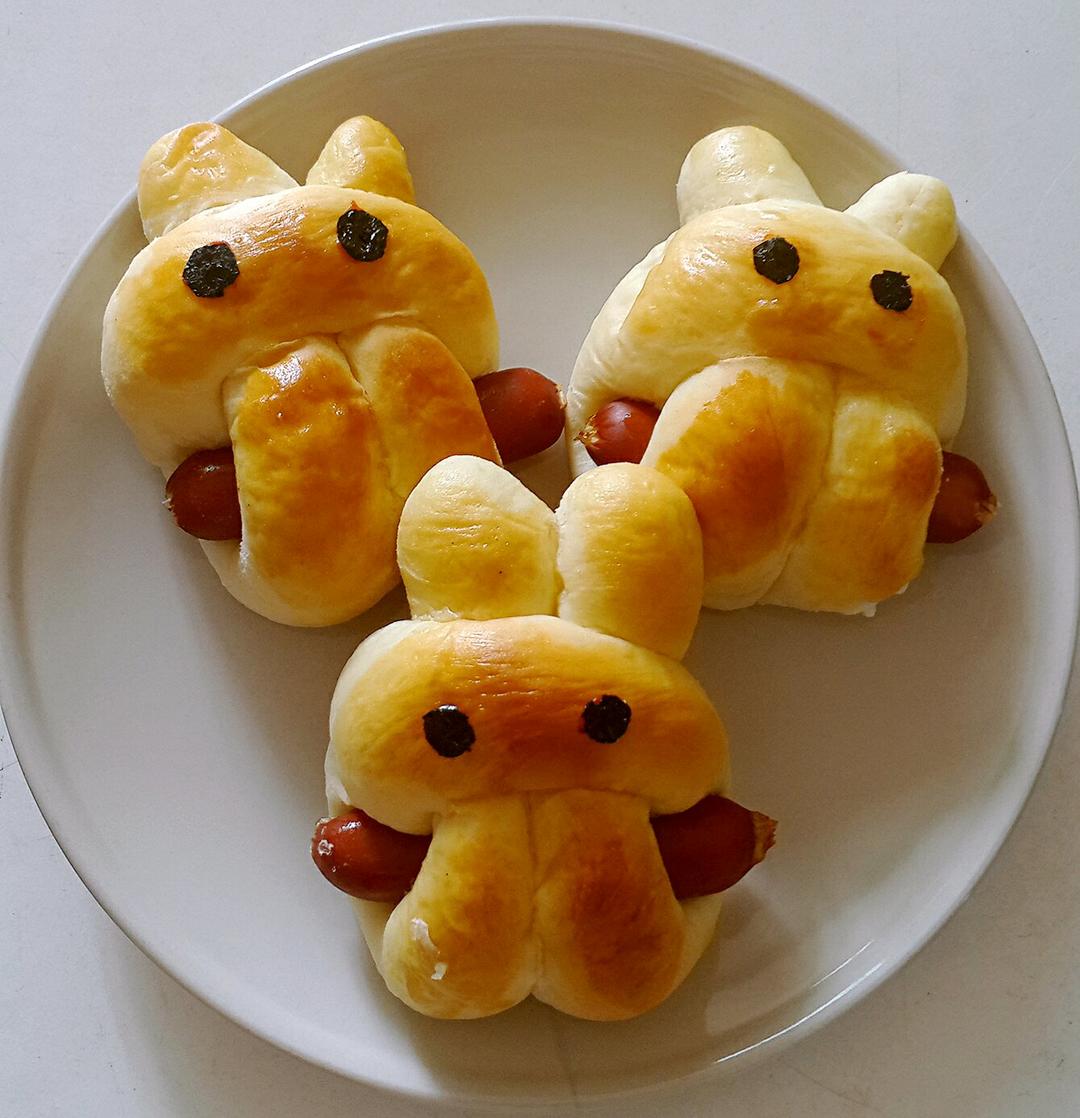 菜菜81做的兔子面包