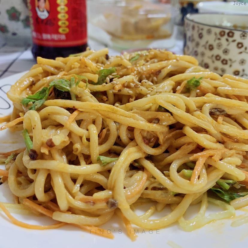 一学就会 | 花生酱拌面