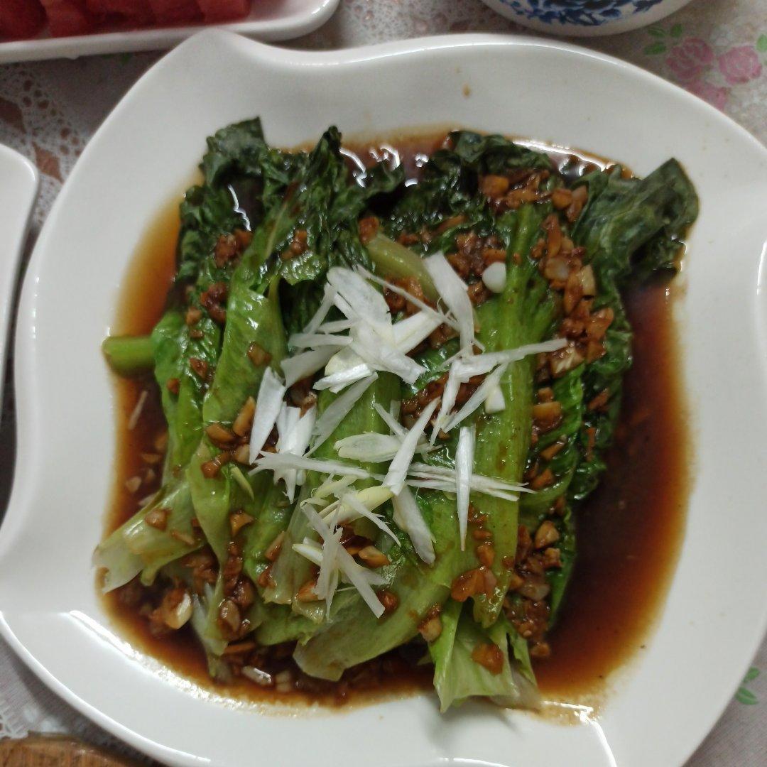 白灼生菜