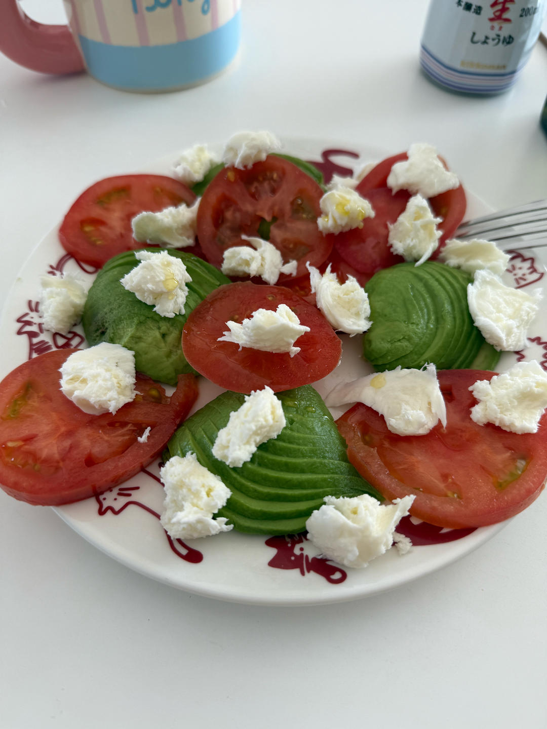 地中海饮食马苏里拉奶酪番茄沙拉🥗