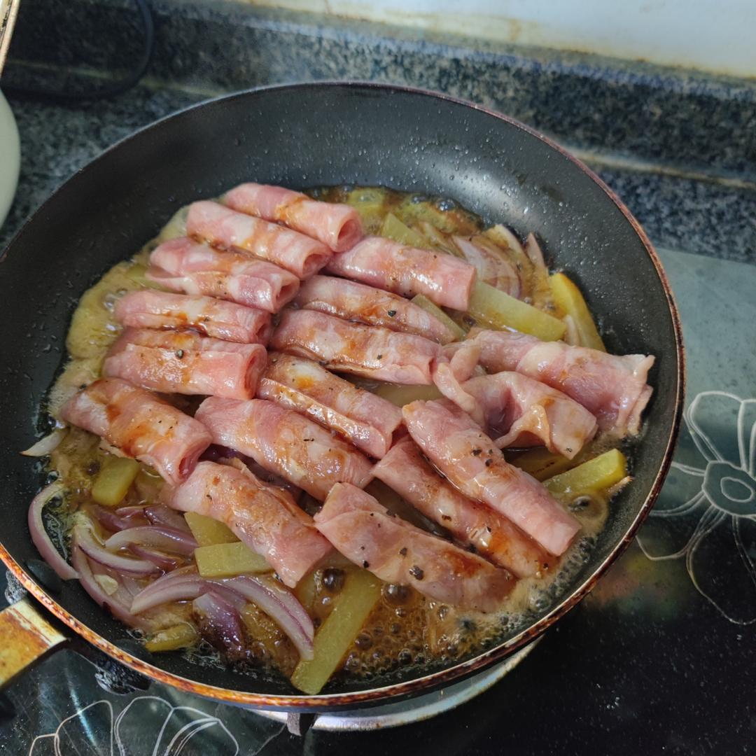 【搬运】抱蛋肥牛饭（原Po知乎：添饭小哥哥）