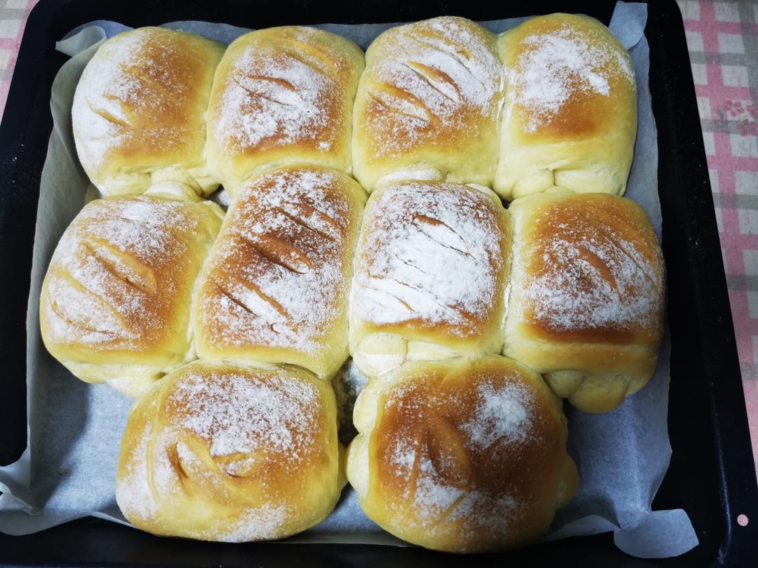 软到不知所措的牛奶卷