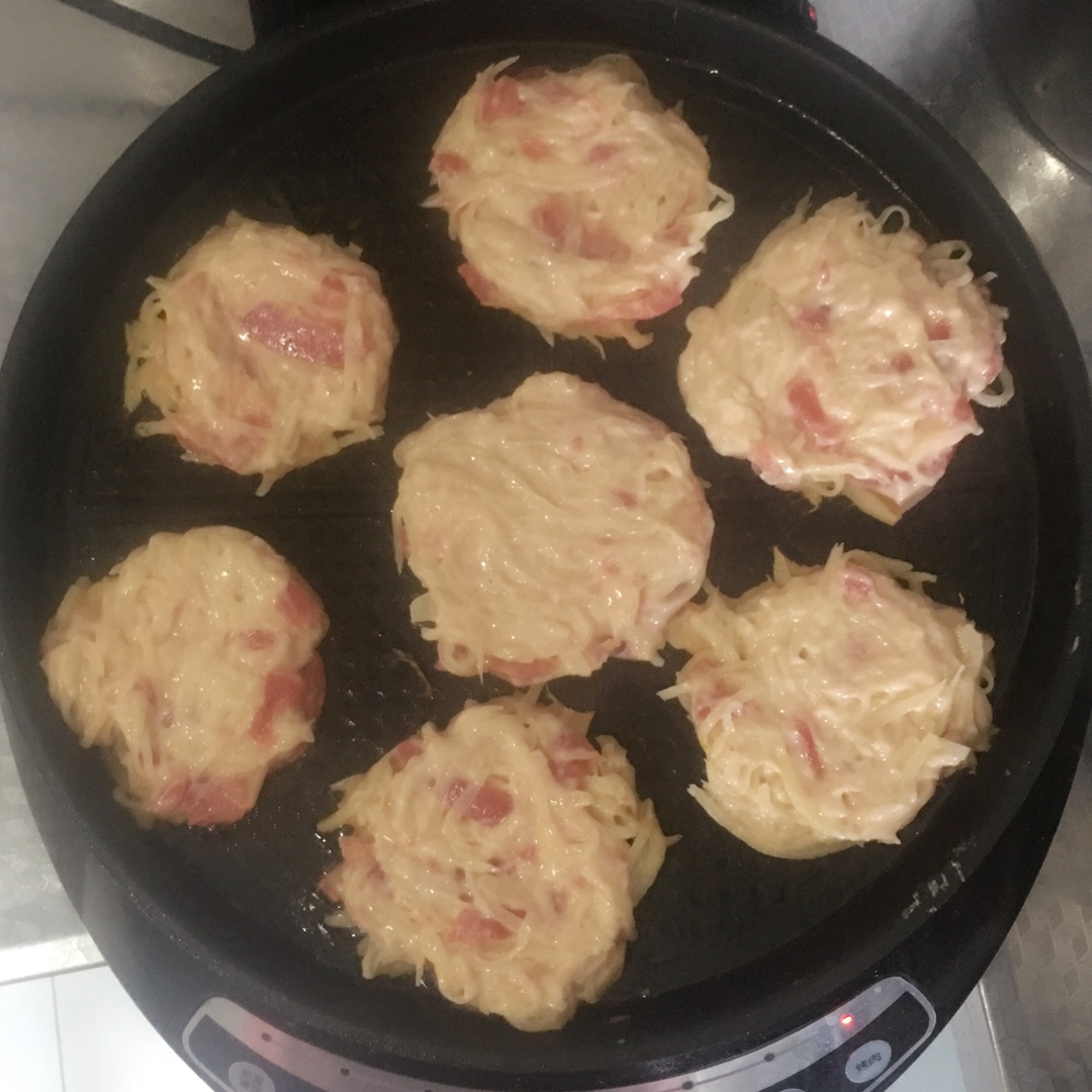 鸡蛋土豆饼