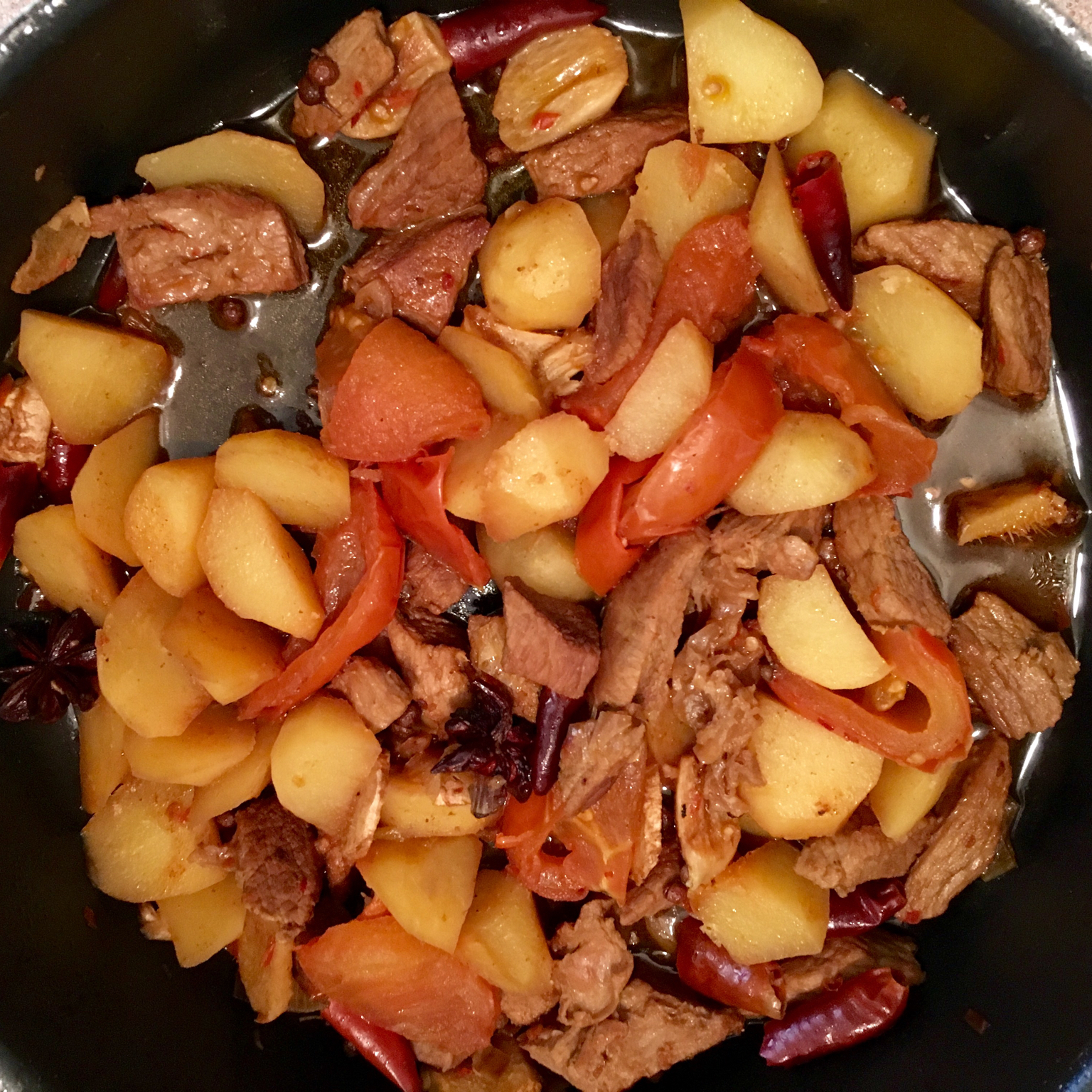 胡萝卜土豆烧牛腩