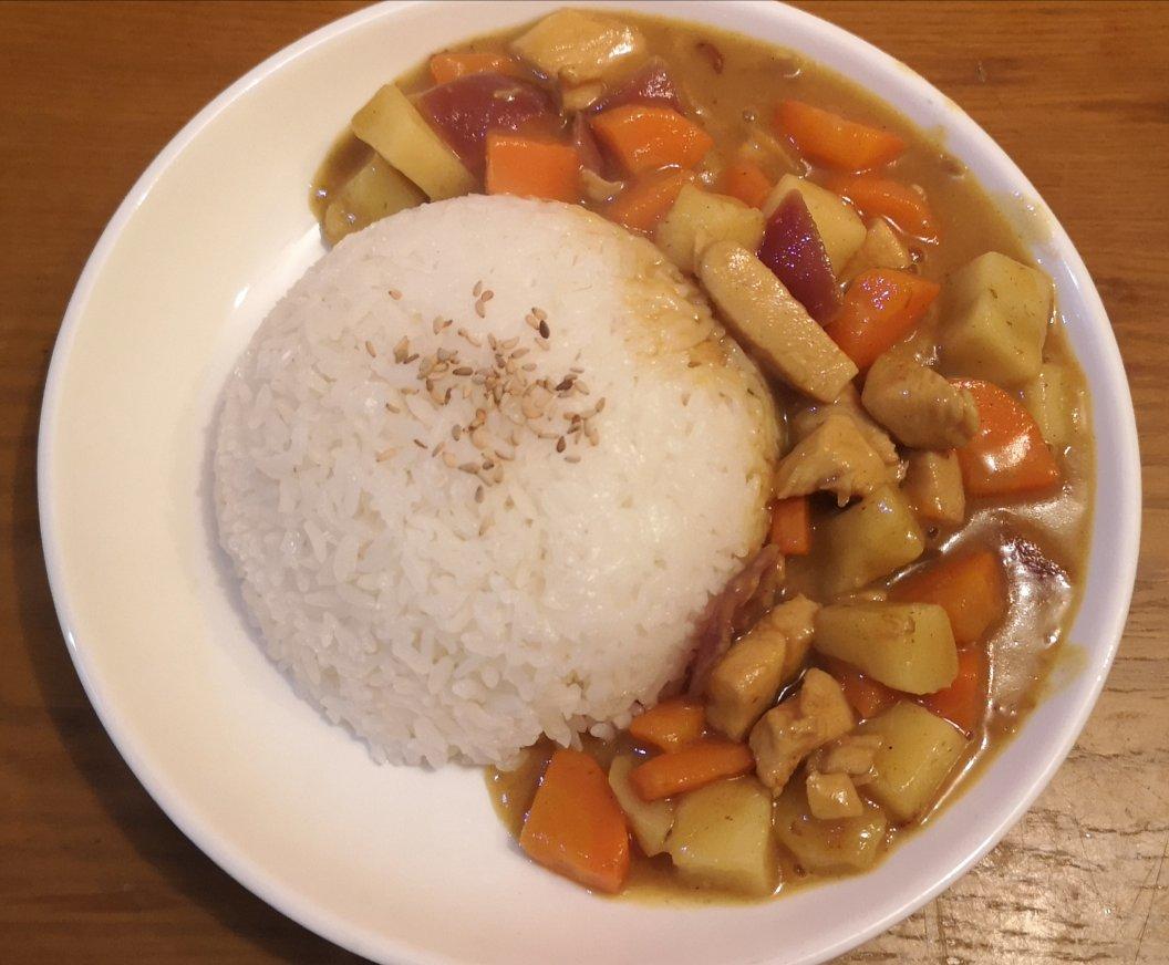 咖喱鸡块饭（百梦多咖喱超级简单版）
