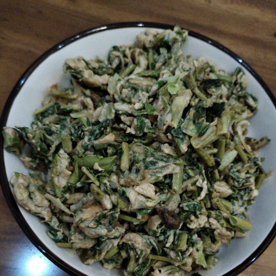 香椿芽炒鸡蛋